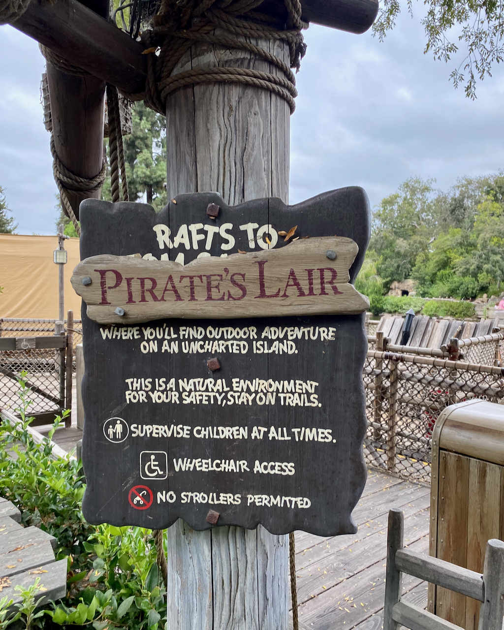 Pirates Lair Disneyland